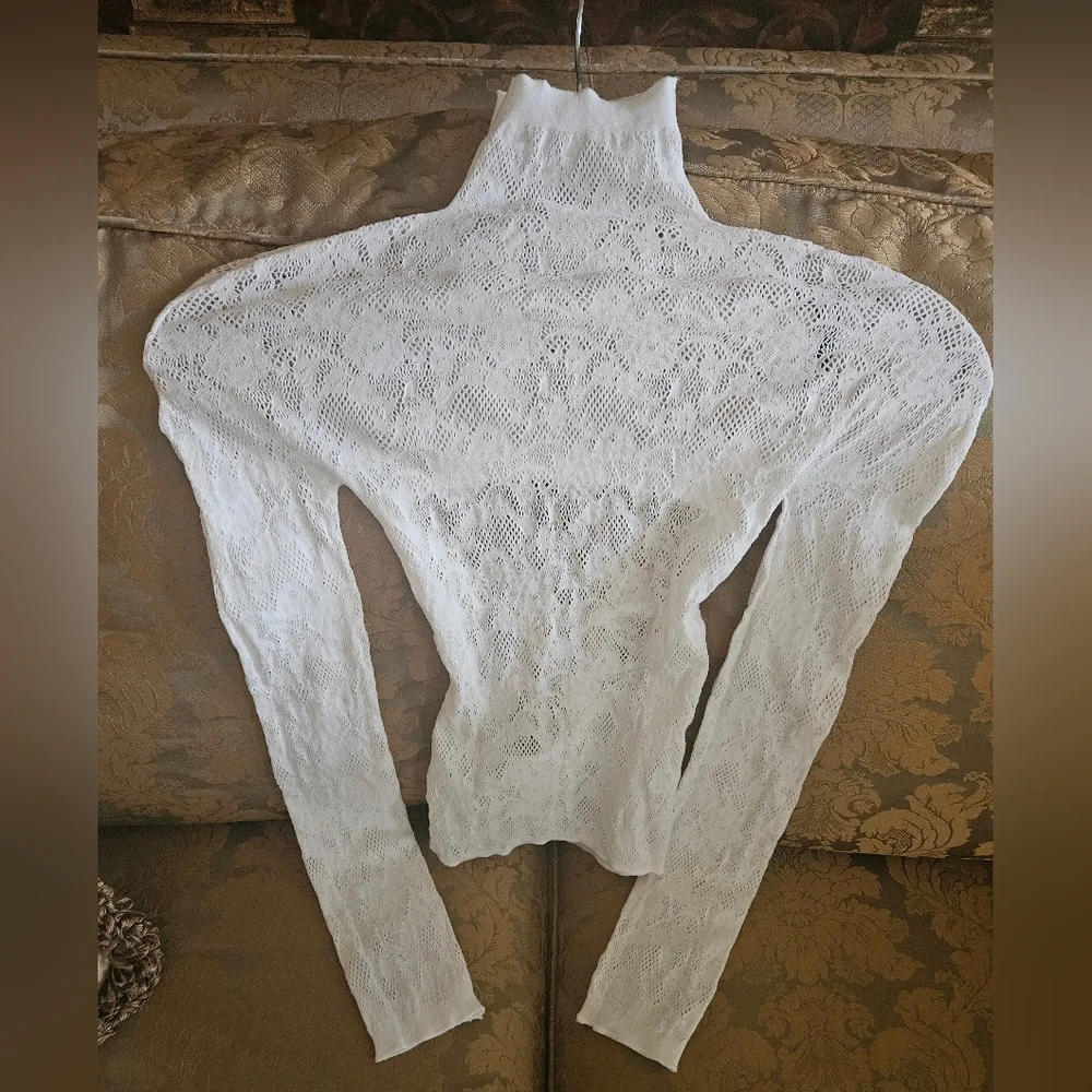 NWOT Out From Under Urban Outfitters See Through Knit Long Sleeve White Top - Picture 3 of 15
